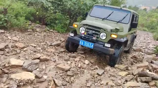 212  JEEP off-road