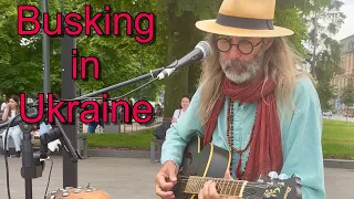 Dutch Busker in Wartime UKRAINE - Lviv (first session)