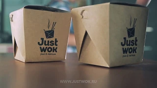 Креативная реклама доставки еды Justwok bmw f20