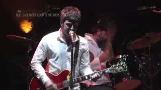 Noel Gallagher's HFB - Everybody's On the Run (Fuji Rock Festival '12)28/07/12