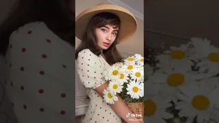 Audrey Hephburn Shocking Look-Alike TikTok: lira_karina