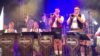 Brauhaus Musikanten - 'Garten Polka' auf Woodstock der Blasmusik 2017