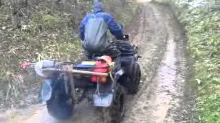 Квадроцикл Рысь-2 через небольшой брод