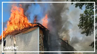 4-alarm fire burns Salisbury apartments