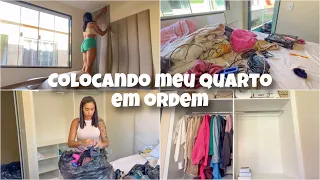 COLOCANDO MEU QUARTO EM ORDEM | MONTEI A PENTEADEIRA | COLOQUEI A CABECEIRA