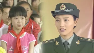 girl mocked for not having a mom, cries when her mom, dressed in military uniform