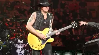 Bon Jovi Boston 3-1-2011 - Dry County Solo Richie