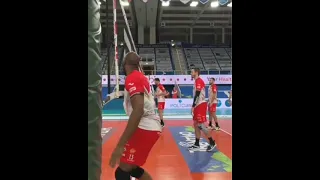 How to Block Like Robertlandy Simon/Volleyball Blocking