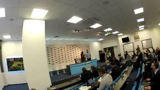 Liam Gallagher gate crashes press conference at Manchester City