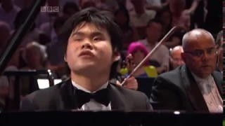 Rachmaninoff: Piano Concerto no.2 op.18 Nobuyuki Tsujii blind pianist BBC proms