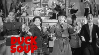 Sammy Knight Reviews: Duck Soup (1933)