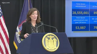 New York Governor Kathy Hochul talks about investing in JFK airport