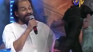 Swarabhishekam-KJ Yesudas,Anuradha Sriram Performance - Andamaina Vennelalona Song -24th August 2014