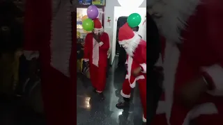 Christmas carol 🌲🎅 Santa Claus dance 🎉 Awesome performance