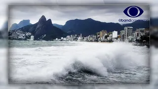 Ressaca provoca mar agitado no Rio de Janeiro e ondas gigantes de até 5 metros