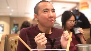 Japanese man eats Ramen FIRST TIME.