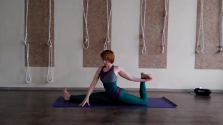 Tatiana Samsonova yoga. Хануманасана.