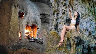 Sheltering in an Amazing Cave - Fairy Bath Under Waterfall / Bushcraft & Survival P.1