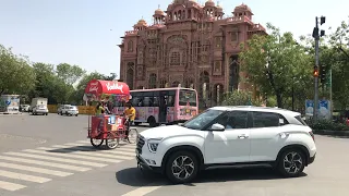 Heavy traffic seen at Patrika Gate, Jaipur, Rajasthan | Date 07-04-2023