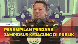 Penampilan Perdana Jampidsus Kejagung di Publik usai Kabar Dikuntit Densus 88