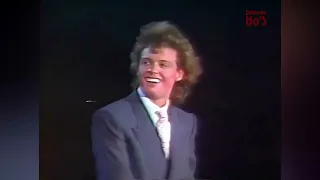 *AHORA TE PUEDES MARCHAR* (I Only Want To Be With You) - LUIS MIGUEL - 1987 / TV Show (Audio Master)