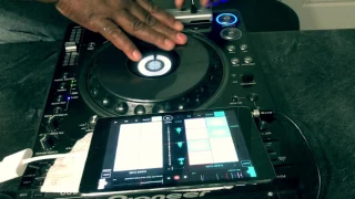 djTDK Meets MixFader w/Serato control cd and a Pioneer DVJ 1000