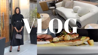 VLOG: A Week In My Life| Lunch Date, Living Room Updates & Unboxings | South African YouTuber | KR