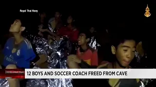 Remaining youth soccer players pulled out of flooded cave in Thailand