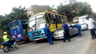 Stupid Bus Driver causes Havoc Traffic along ole ODume road, Kilimani Nairobi Kenya