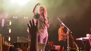 Misery Business (60 FPS) - Paramore Live in Singapore 2018