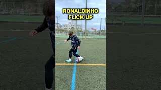 LEARN RONALDINHO SKILL!!🔥🇧🇷#football #soccer #shorts