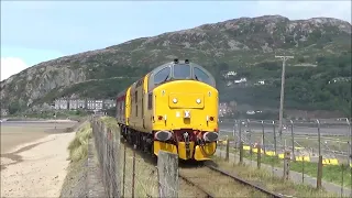 97302 gets up to speed off of Barmouth Bridge   13 07 2023