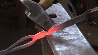Blacksmithing - Getting started: Forging the shaft for the Blacksmith's Calipers - Calipers Part I.