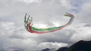 Italy's Frecce Tricolori jets go on nationwide tour