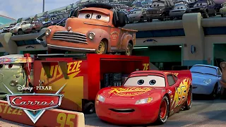 Momentos Mais Engraçados de Carros 3 da Pixar | Pixar Carros