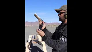 Desert eagle vs iphone 12 Pro Max