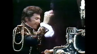 Liberace plays a wonderful Strauss Medley (1980)