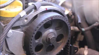 Replacing an Engine Belt and Water Pump [Montaggio Kit distribuzione Alfa Romeo Mito TB]