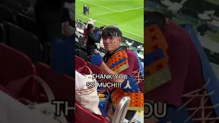 Japan fans cleaned up the stadium after the opening World Cup game ❤️