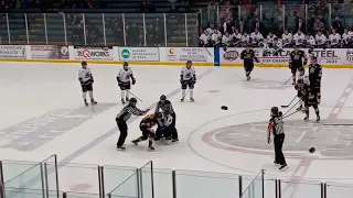 Chicago Steel/ Ice Sharks VS Green Bay Gamblers fight
