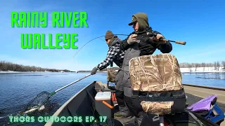 Spring Walleye Fishing on the Rainy River (March 2023)