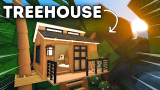 BUILDING a TREEHOUSE in BLOXBURG