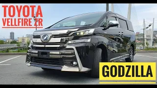 Toyota Vellfire ZR Hybrid AYH30. он же GODZILLA