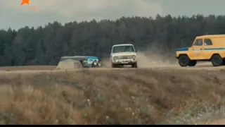 Трюкач 2015-сar crash scene
