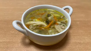 Рассольник с перловкой и солеными огурцами: классический рецепт