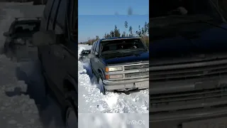 Шевроле Субурбан-зверюга в снегу