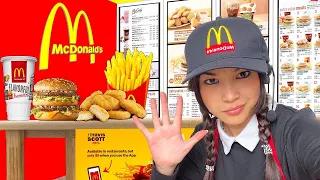 WEDNESDAY ADDAMS BUILDS HER OWN MCDONALD’S AT HOME  I OPENED A REAL MC DONALD’S BY SWEEDEE