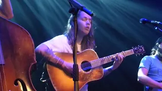 Billy Strings "Turmoil and Tinfoil"