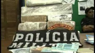 Traficante é preso em Juína MT, com mais de 10Kg de maconha .mpg