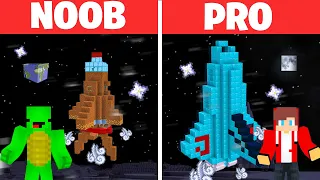 MIKEY vs JJ Family - Noob vs Pro: Space Shuttle Build Challenge in Minecraft